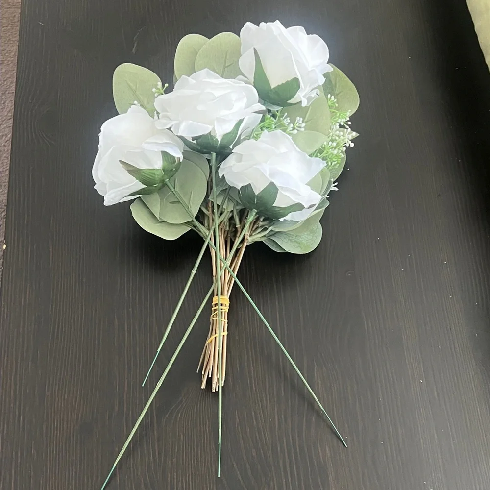 Elegant White Rose Bouquet with Green Accents